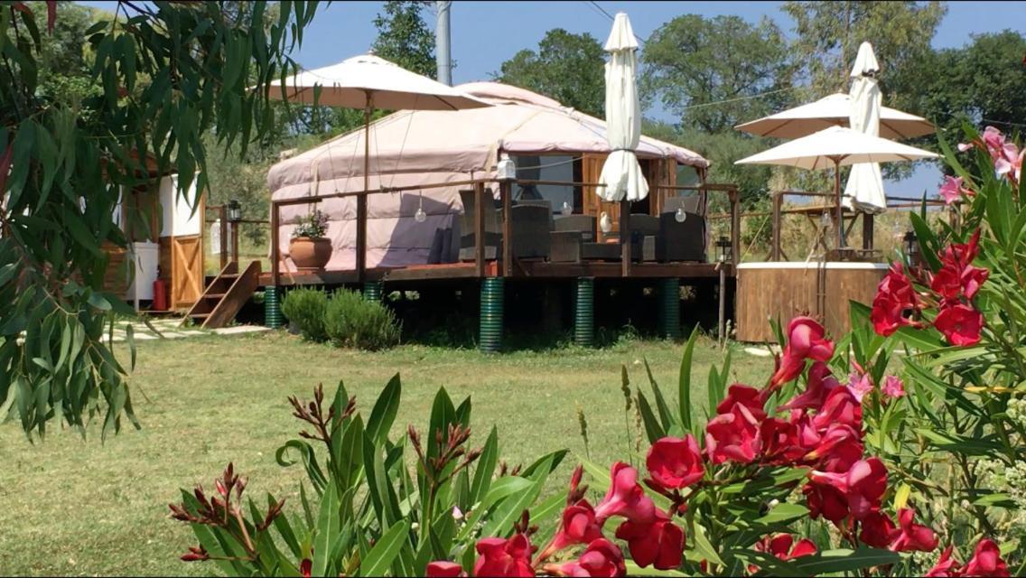 Hotel Glamping Abruzzo - The Yurt Catignano Exterior foto