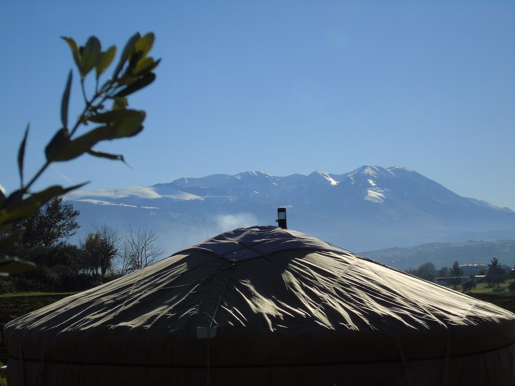 Hotel Glamping Abruzzo - The Yurt Catignano Exterior foto