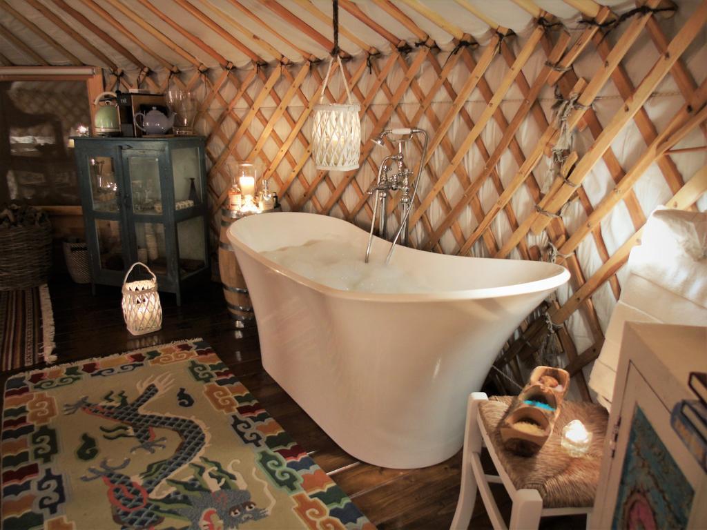Hotel Glamping Abruzzo - The Yurt Catignano Exterior foto